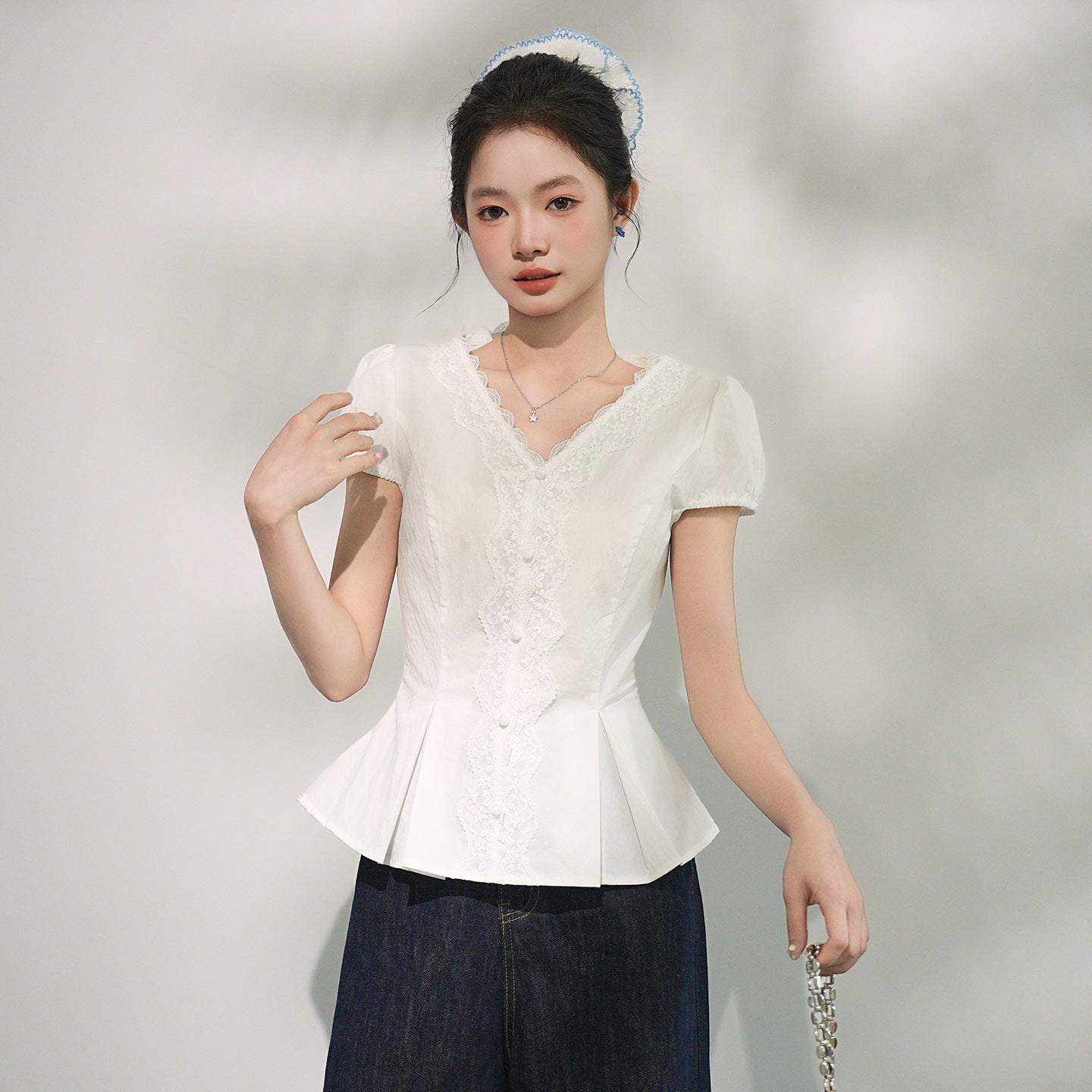 Elegant V-Neck Lace Trim Short Sleeve Blouse for Women Summer Slim Fit High Shoulder T-Shirt Top