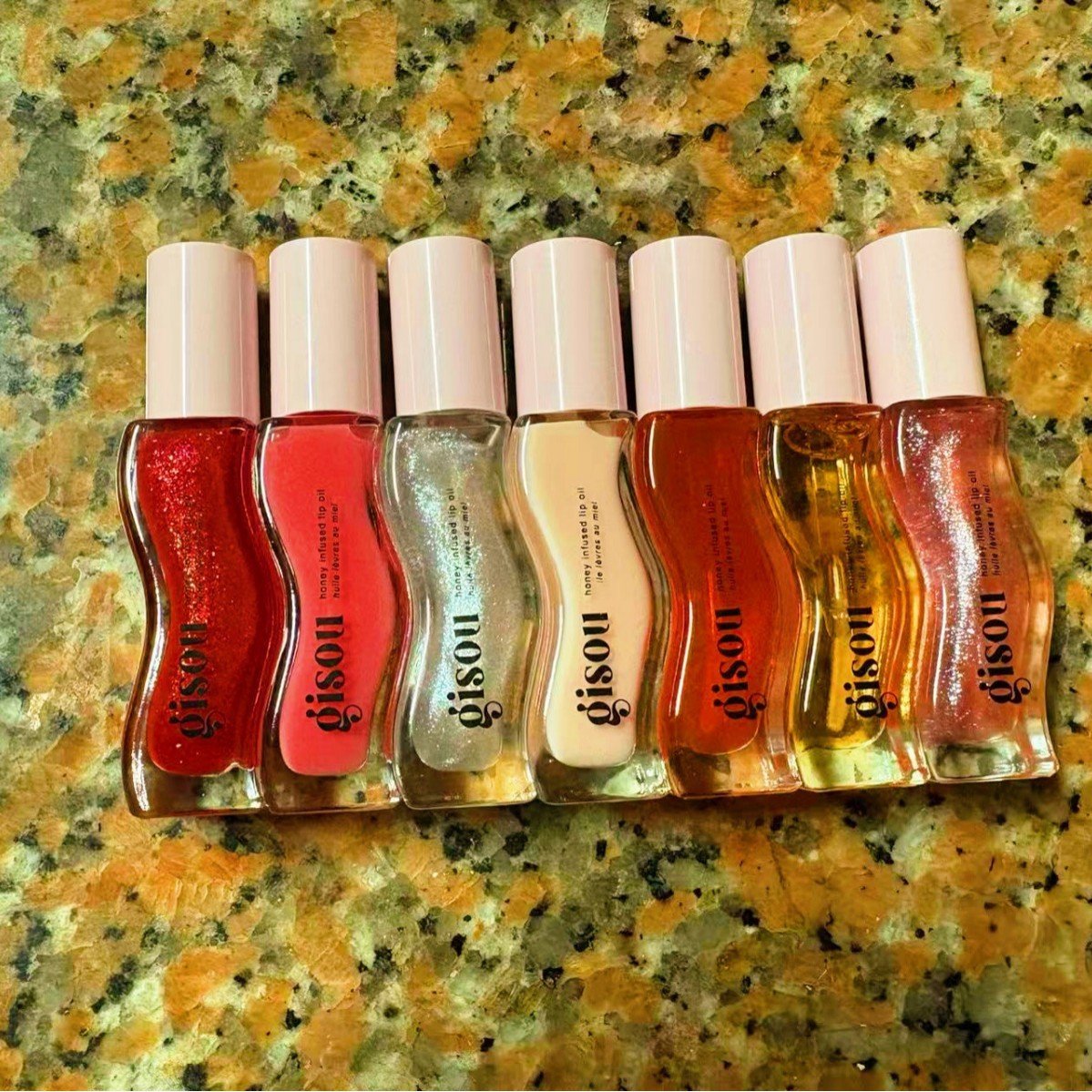 Gisou Watermelon Honey Coconut Strawberry Lip Oil Moisturizing Repair Plumping Brightening Lip Gloss 8ml - Image 4